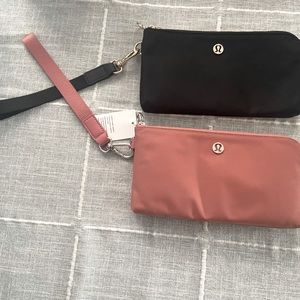 Lululemon wristlet bundle 💞*Mother's Day Special*